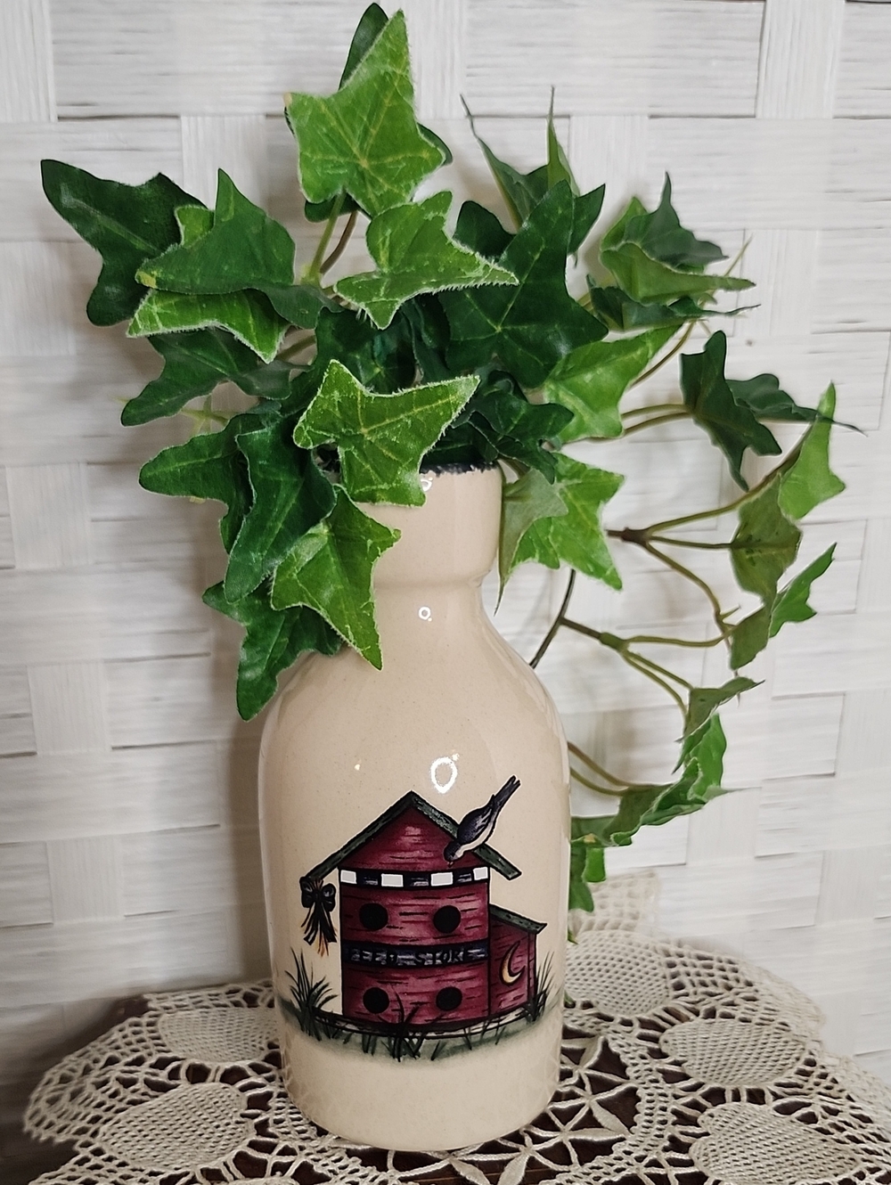 👉*VINTAGE* H&GP CHARMING  "BIRDHOUSE" / FEED STORE STONEWARE CERAMIC BUD VASE